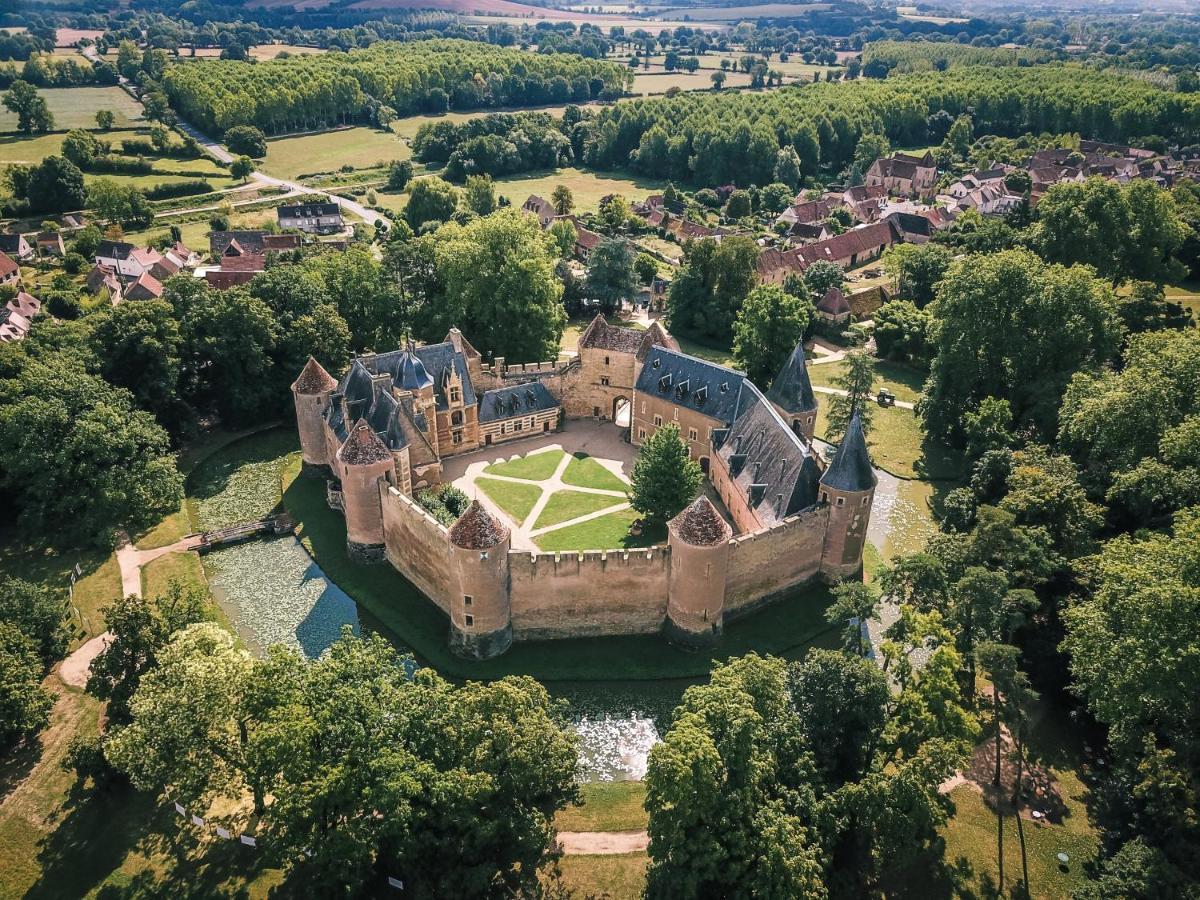 Chateau D'Ainay-Le-Vieil Kültér fotó